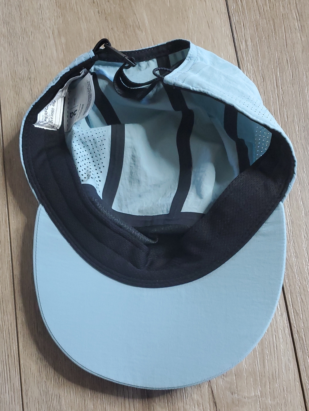 On Performance Cap - Picture 4 of 7